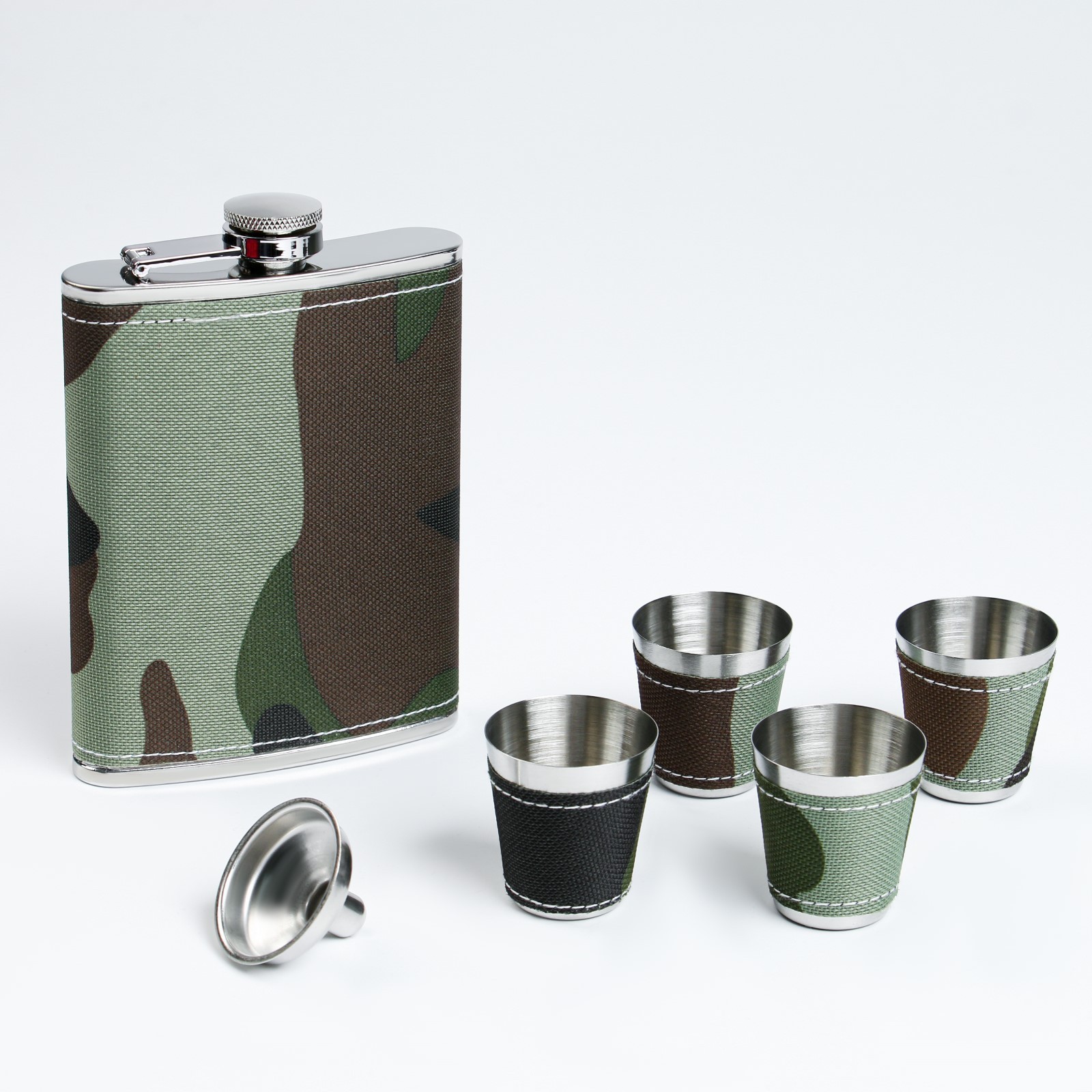 Подарочный набор 6 в 1 "Камуфляж": фляжка 240 мл, 4 стопки, воронка 1129769