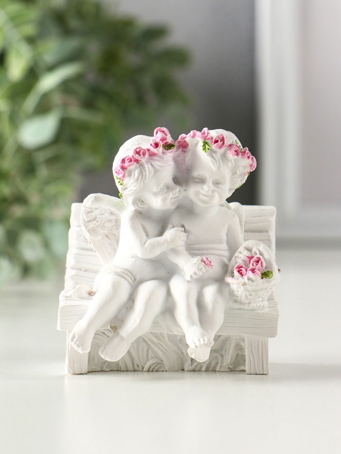 Сувенир "2 ангелочка в розовом веночке на скамейке" МИКС 8х7х5 см 742865