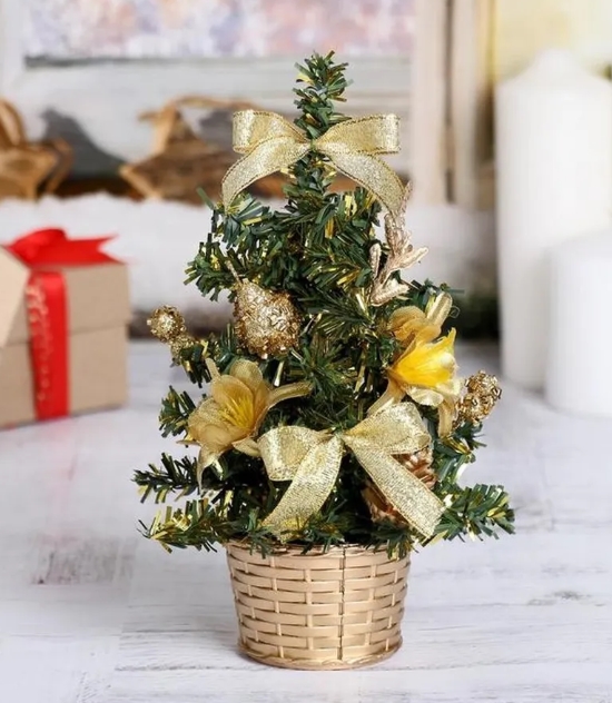 Декор "Елка и цветы" 20 см, золото 717968