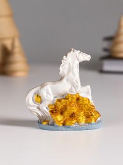 Сувенир полистоун "Серый конь с горкой золотых монет" МИКС 6х3,5х6,4 см 10869998 Сувенир полистоун "Серый конь с горкой золотых монет" МИКС 6х3,5х6,4 см 10869998