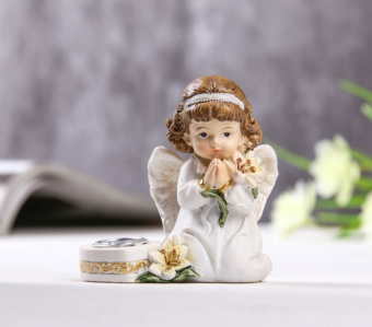 Сувенир  подсвечник "Ангелочек в платье, с лилией" МИКС 6,5х6,5х3,4 см 4280795
