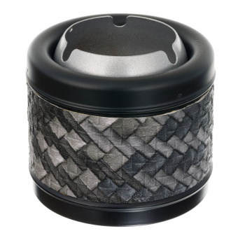 Пепельница S.Quire круглая, сталь, покрытие хром и черная краска, искусств кожа, графитовая, 93 мм Пепельница S.Quire круглая, сталь, покрытие хром и черная краска, искусств кожа, графитовая, 93 мм