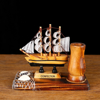 Набор настольный Карандашница-ваза+корабль 12*13см 1531155